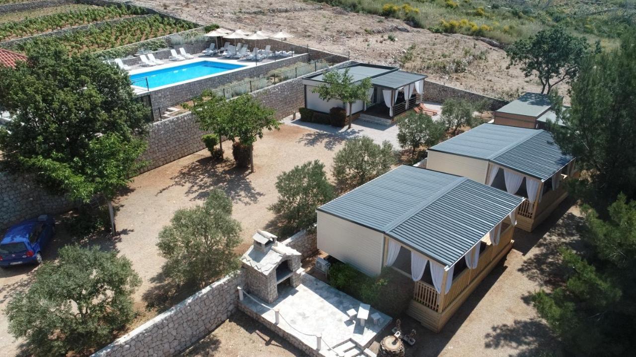New Adria Mobile Home - Camp Vala Orebic Bagian luar foto